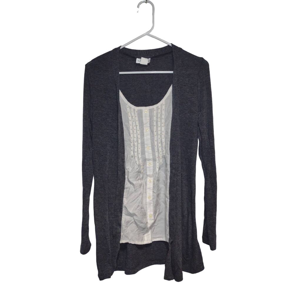 Geri C Women's Shirt Size Medium